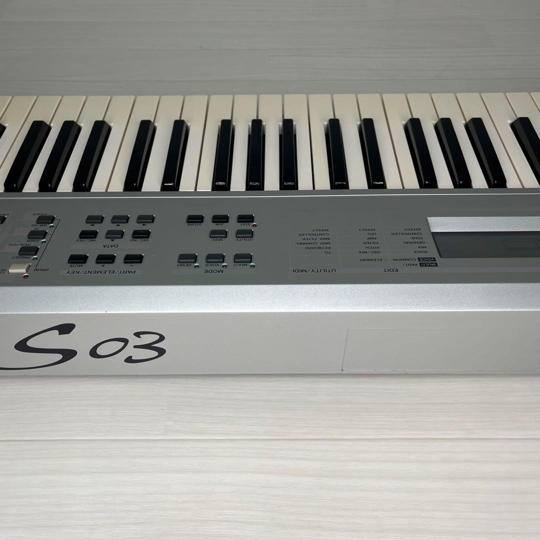 YAMAHA S03 シンセサイザー 専用ソフトケース付き ヤマハ