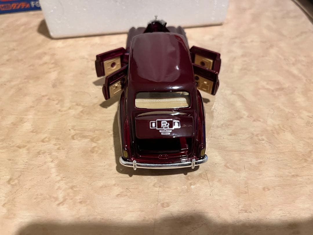 トミカ　ダンディ　F06ロールスロイス　ファンタムⅥ 日本製　1/43