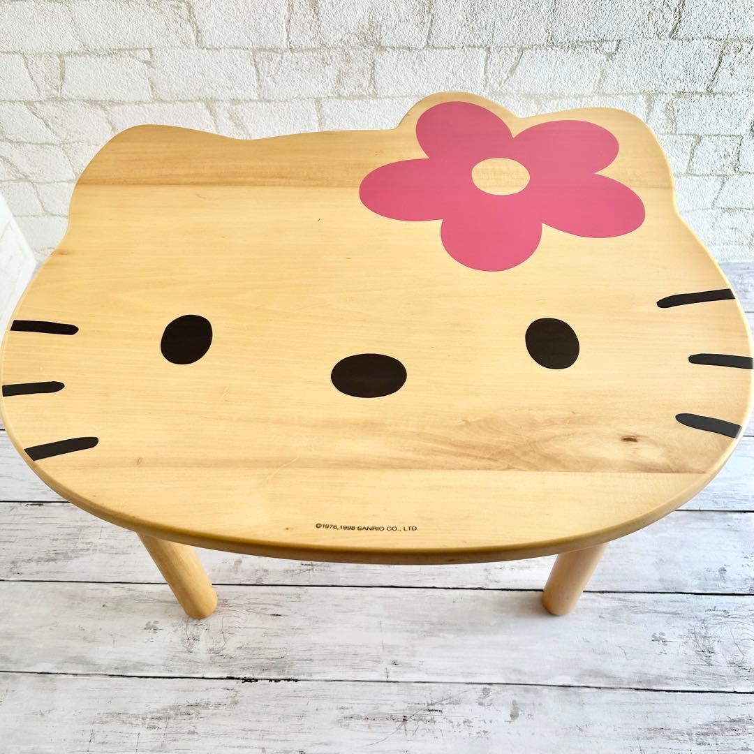 日*0様 ❤️希少！木製テーブル レトロ ハローキティ カオハナ 机 ローテーブ