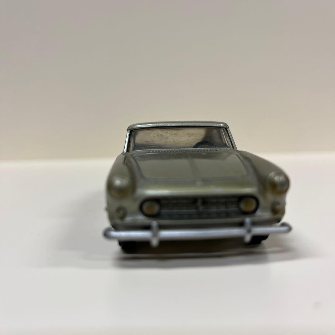 70年代　ソリド　solidoフランス製　ミニカー　フェラーリ250GT ２+2
