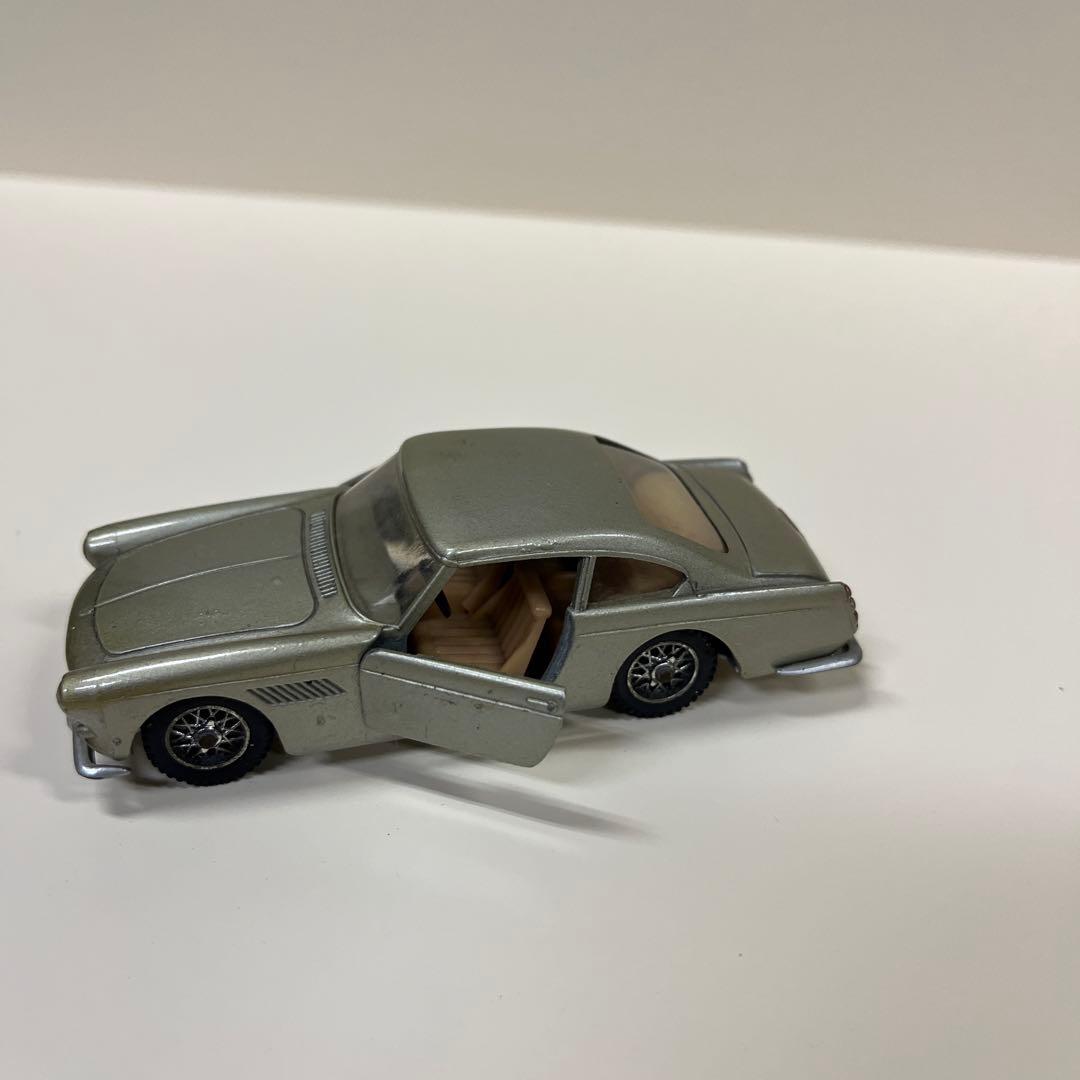 70年代　ソリド　solidoフランス製　ミニカー　フェラーリ250GT ２+2