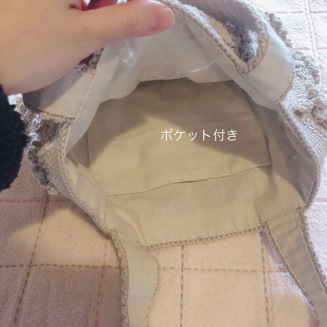 お花のハンドバッグ　ハンドメイド　グラニースクエア