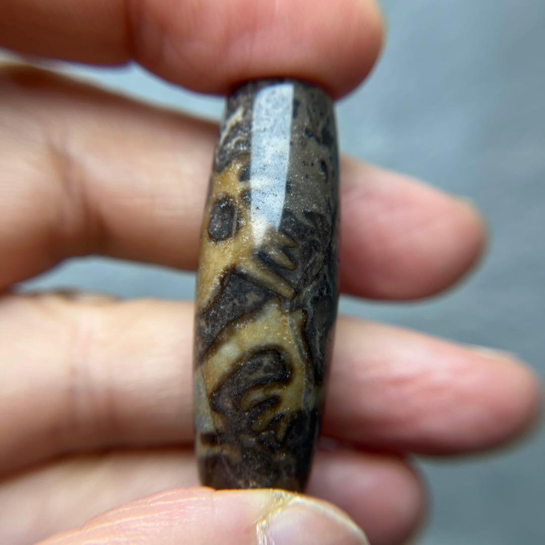 タマ子天然瑪瑙　龍神天珠　②