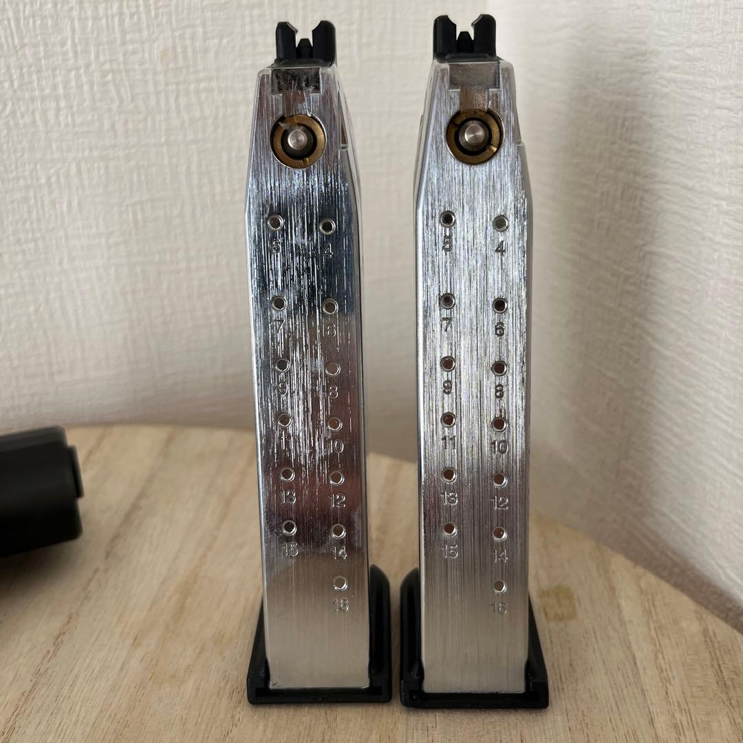 XD-40 ガスガン ブラック 2マガジン付き