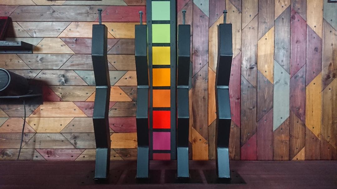 マットブラックでアイアンな極太鉄脚♪ 50×100×650mm 波型 4脚ver