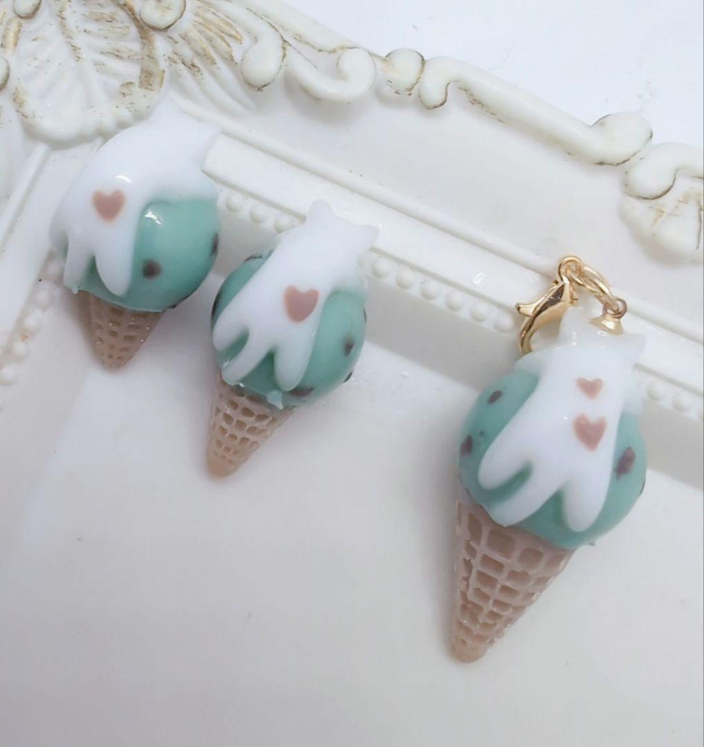 レジン パーツ チャーム チョコミント 猫