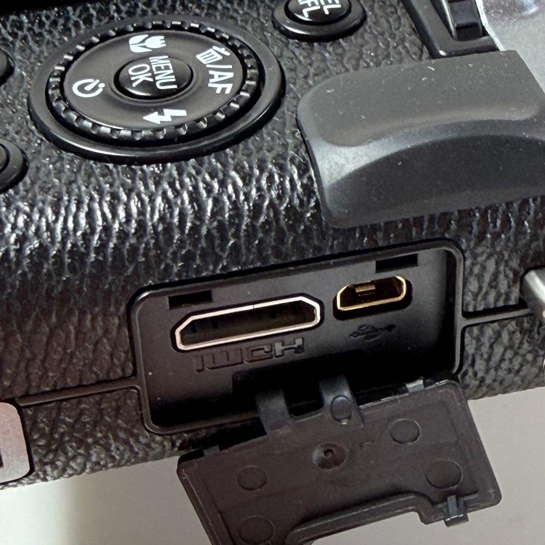 FUJIFILM X20 シルバー