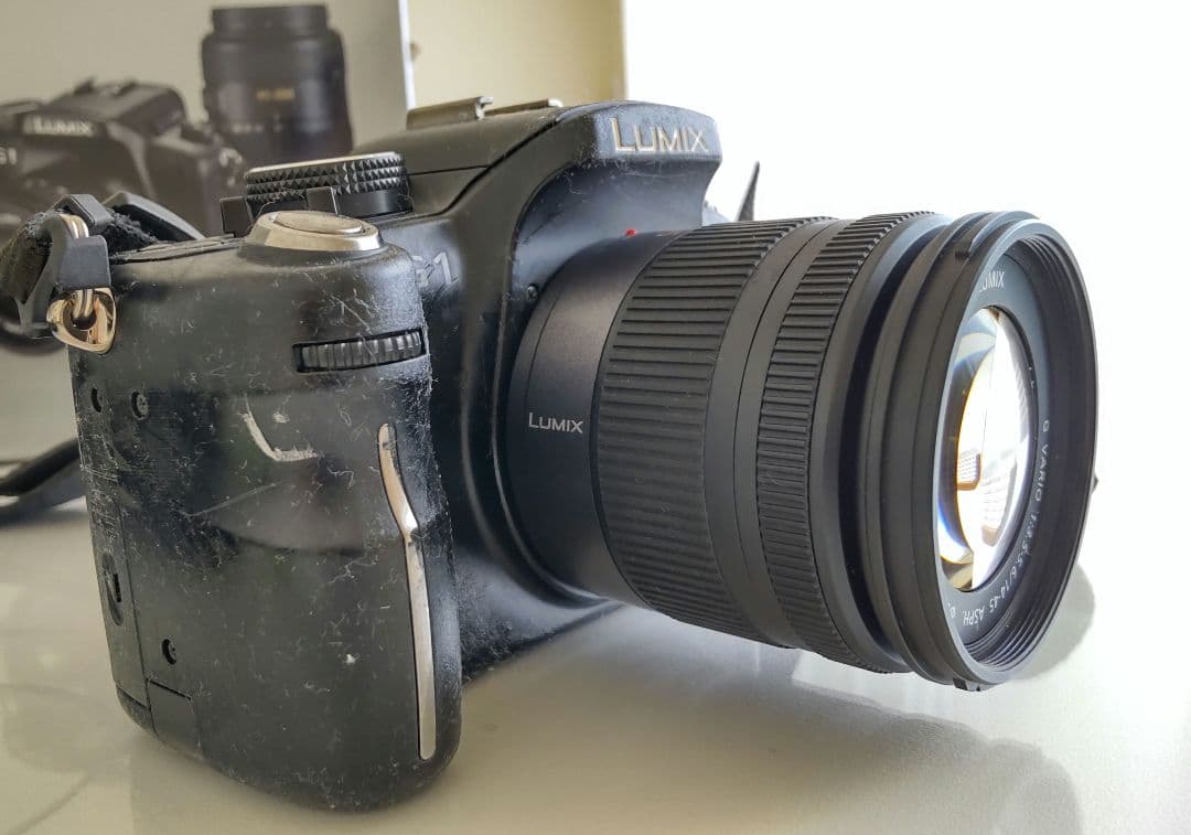 【特記事項あり】LUMIX G1 カメラ レンズ14-45mm バッテリー