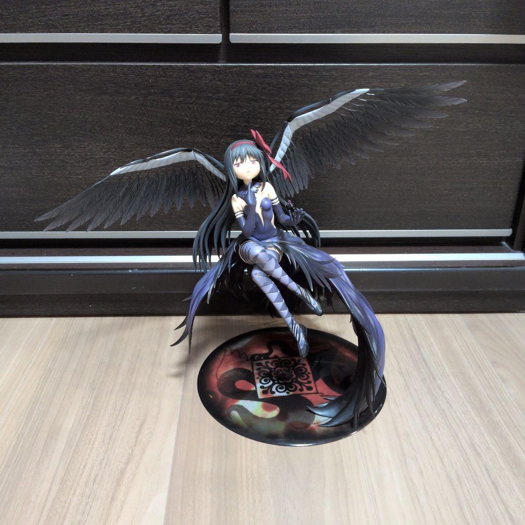 魔法少女まどか☆マギカ 叛逆の物語 悪魔ほむら 1/8スケールフィギュア