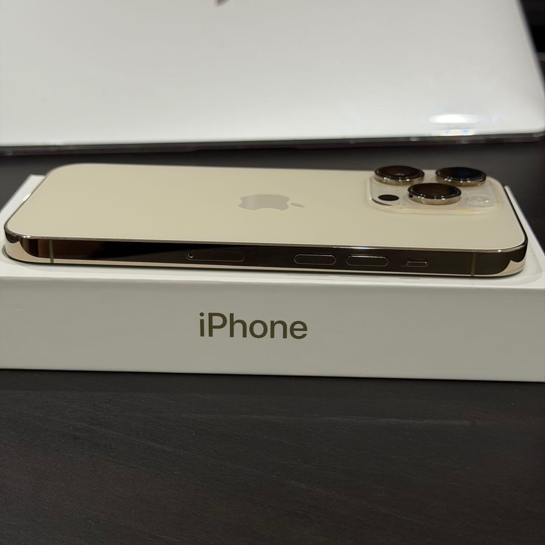 【美品】iPhone14Pro 256GB (早い者勝ちとします)