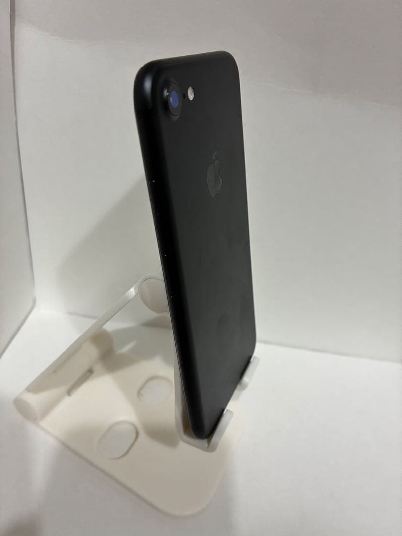 Apple iPhone7 32GB ブラック