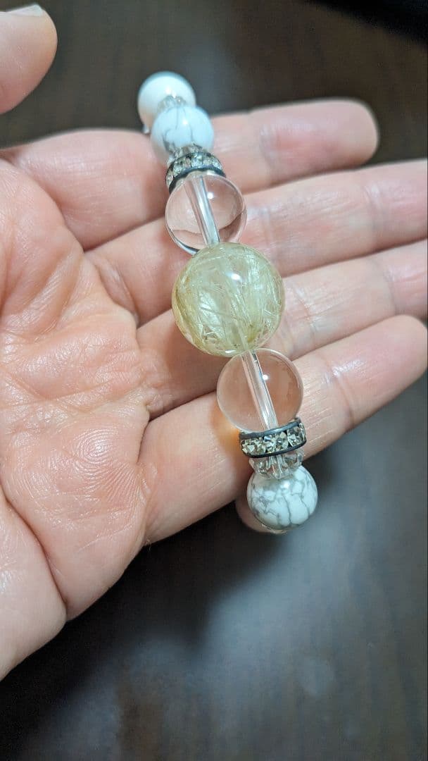 ✨️希少石入り✨️　柔軟性のお守りブレスレット　12,500円→10,000円
