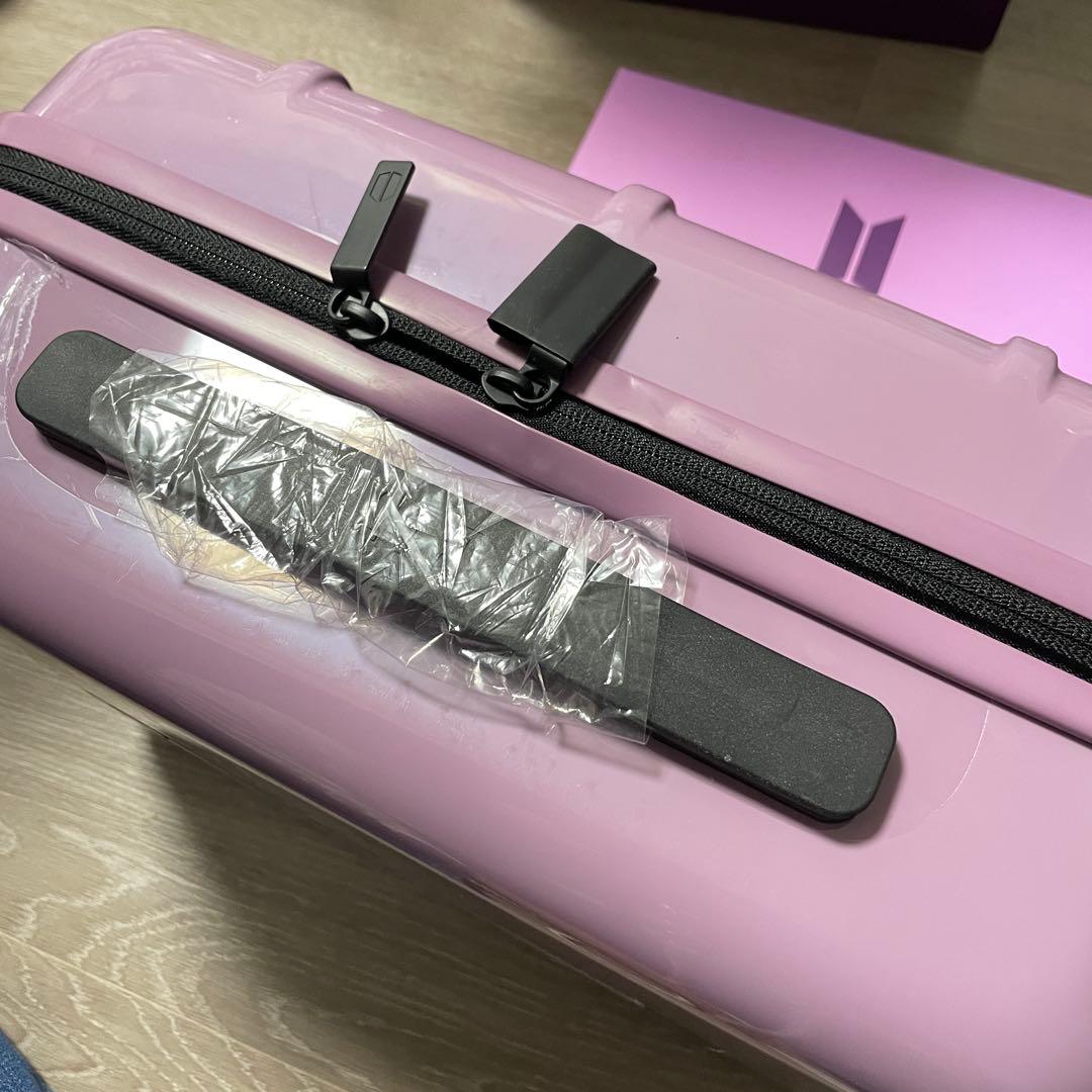 BTS Merch Box #5 トラベルケース スーツケース