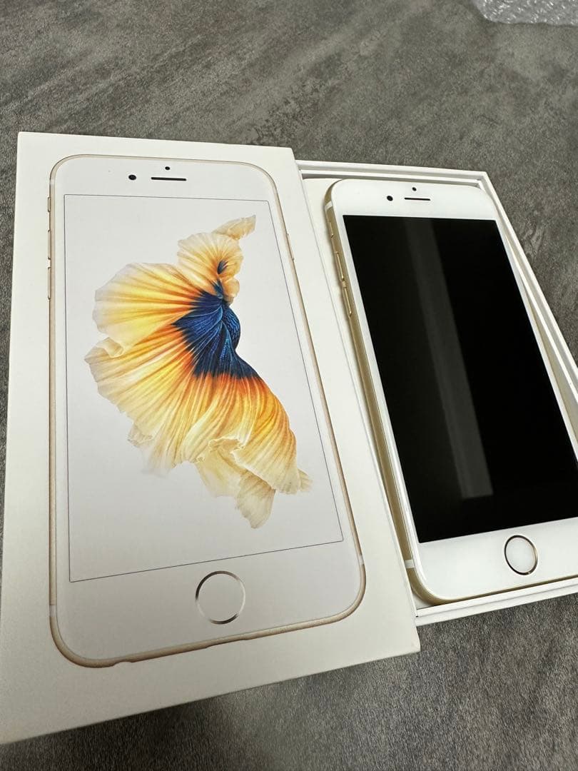 Apple iPhone 6s ゴールド 本体 箱付き