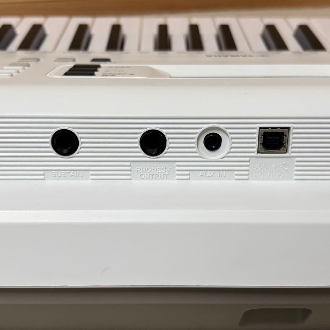 YAMAHA　電子キーボード　EZ-300 ピアノ