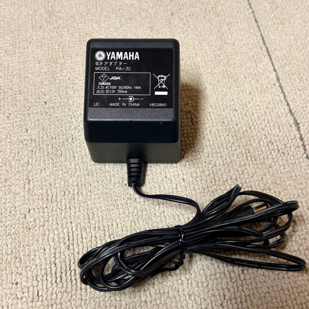 YAMAHA　電子キーボード　EZ-300 ピアノ