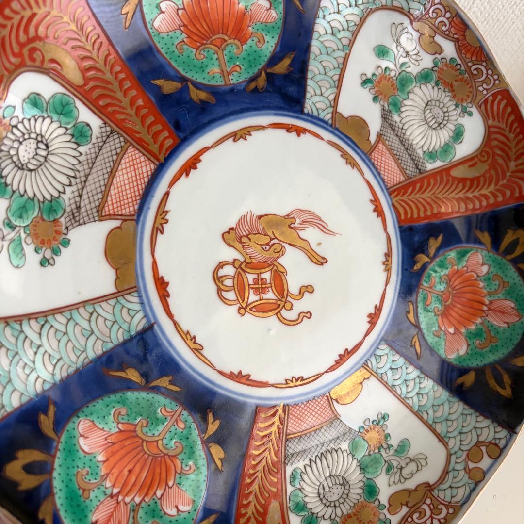 【E】伊万里様式 色絵 金彩 七寸皿 宝尽くし 輪花 1枚Imari Plate