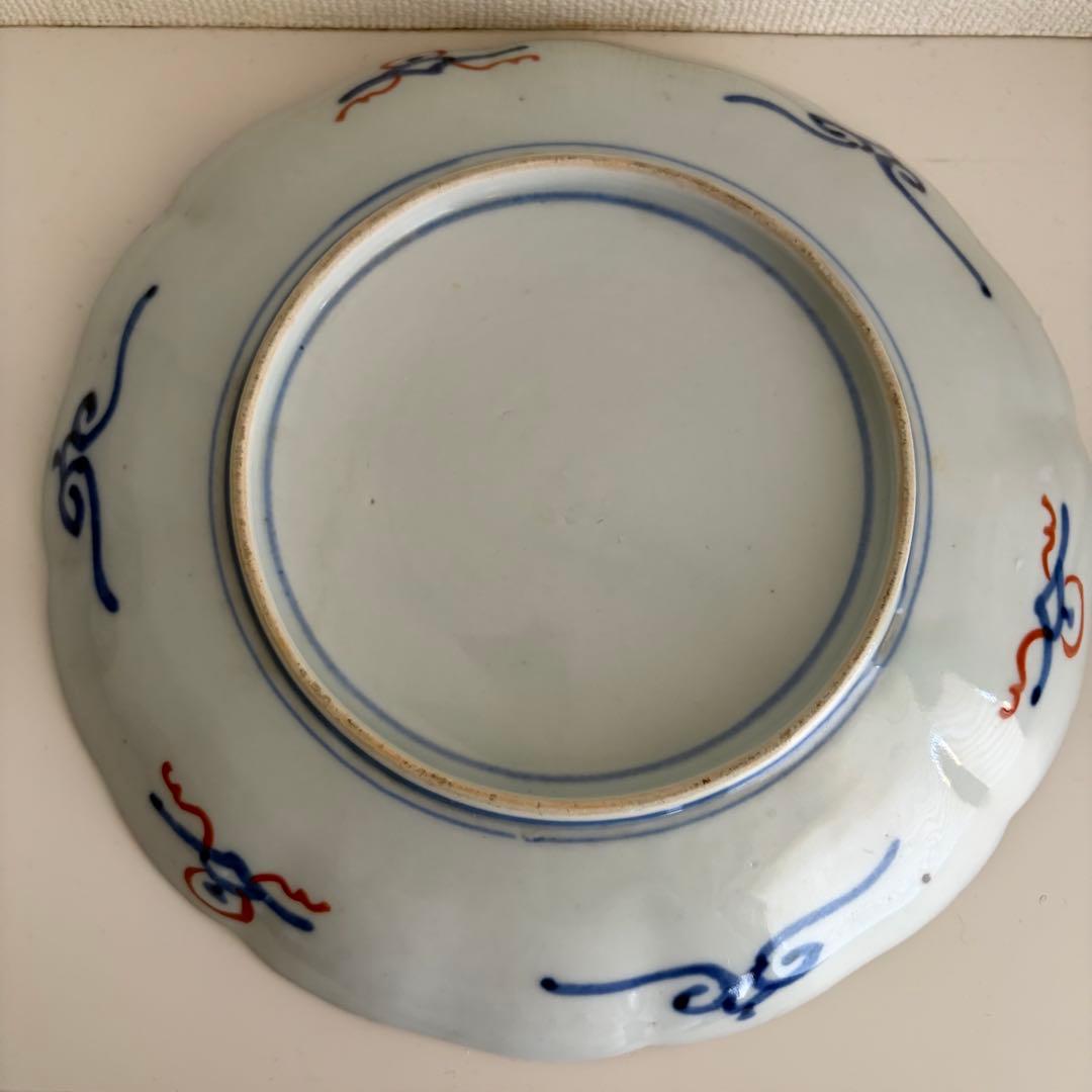 【E】伊万里様式 色絵 金彩 七寸皿 宝尽くし 輪花 1枚Imari Plate