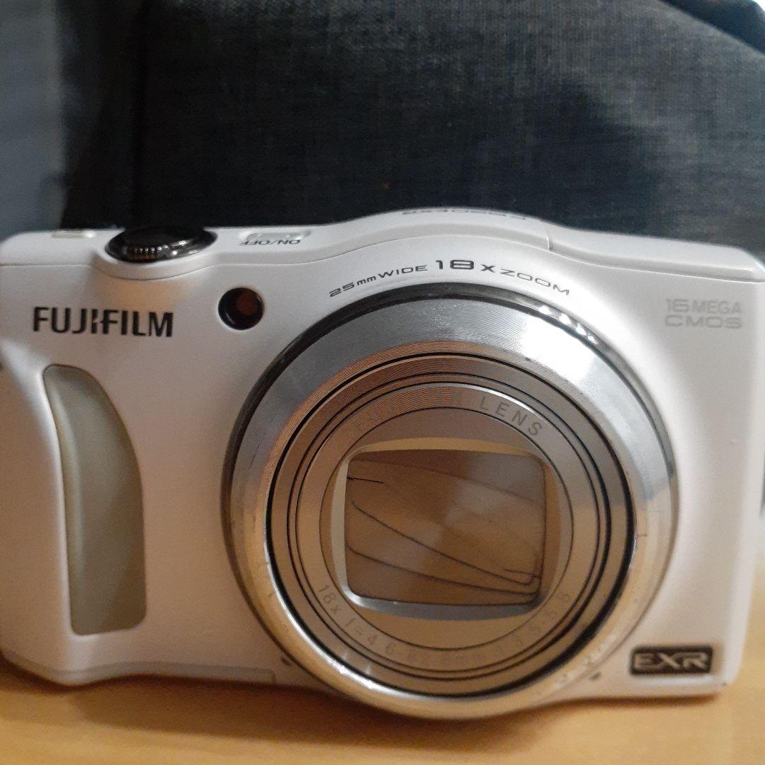 デジタルカメラ FinePix F820EXR