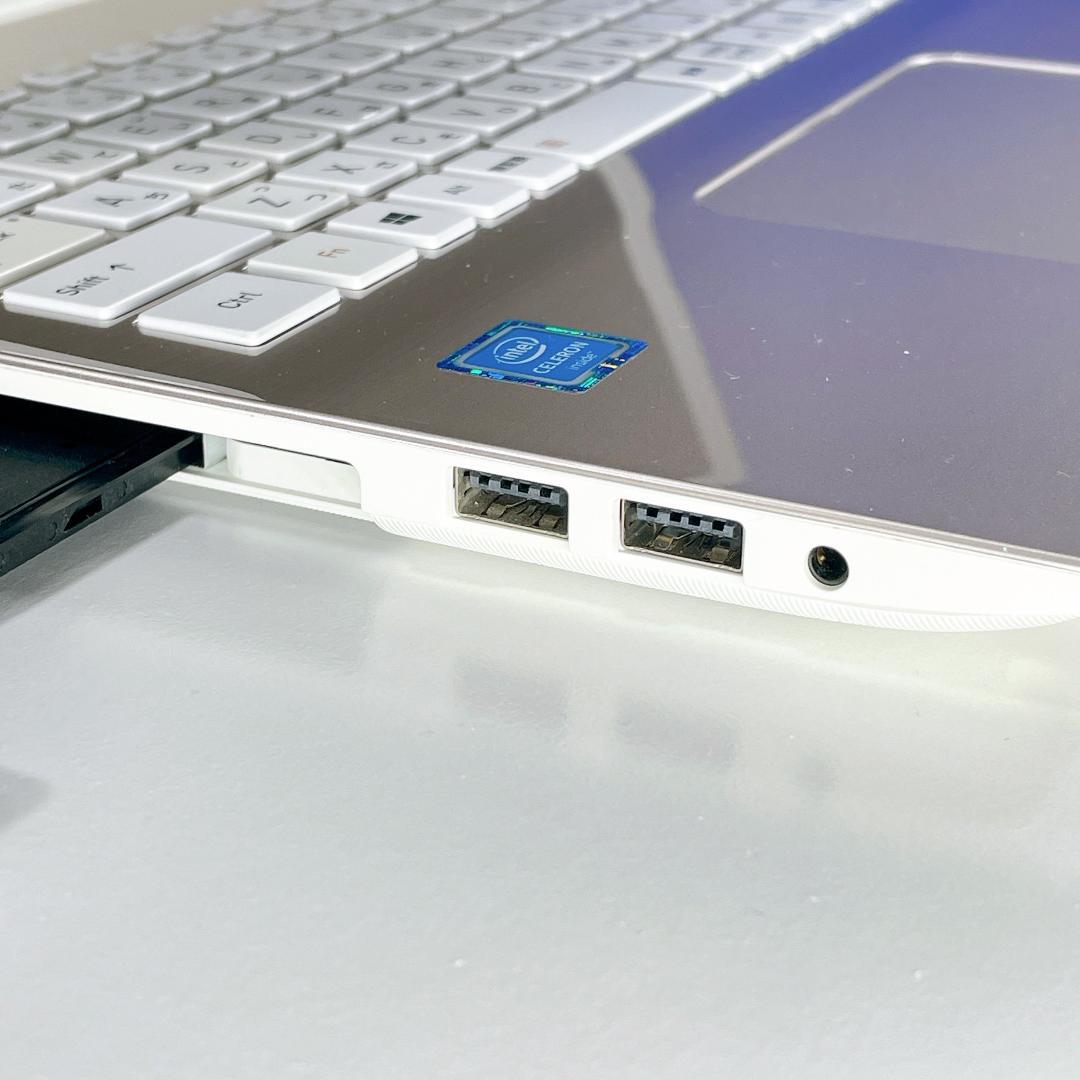 美品❤️Windows11 快適SSD✨ゴールド✨ノートパソコンカメラ付 薄型