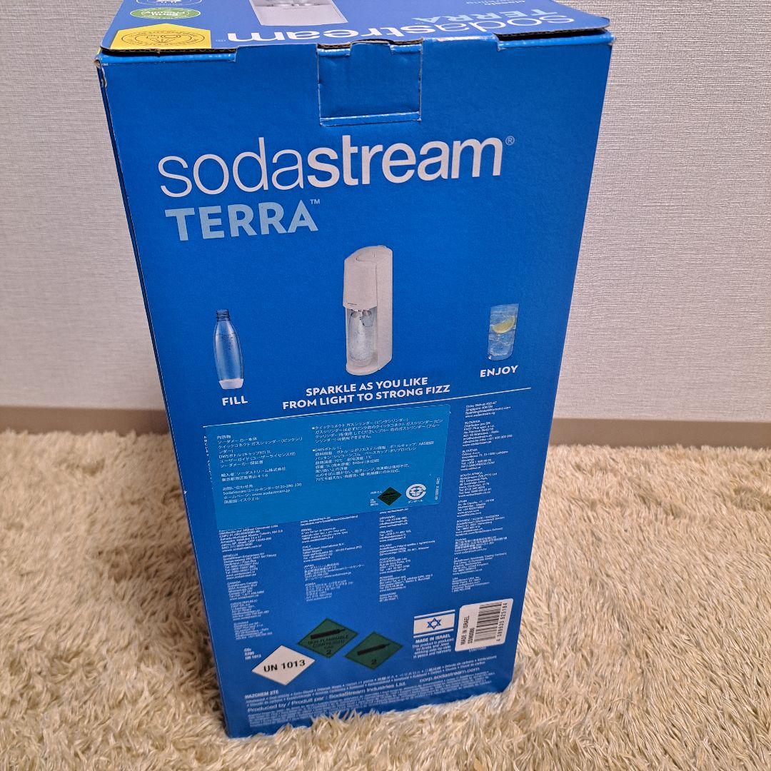 k*a様 未使用品　ソーダストリーム　sodastream TERRA 炭酸水メ