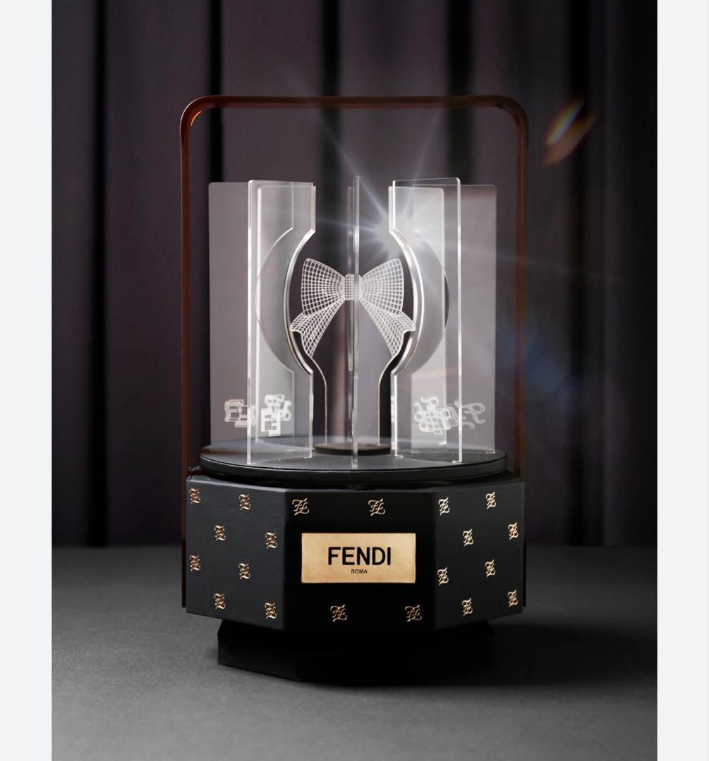 FENDI ギフトボックス　レア　フェンディ