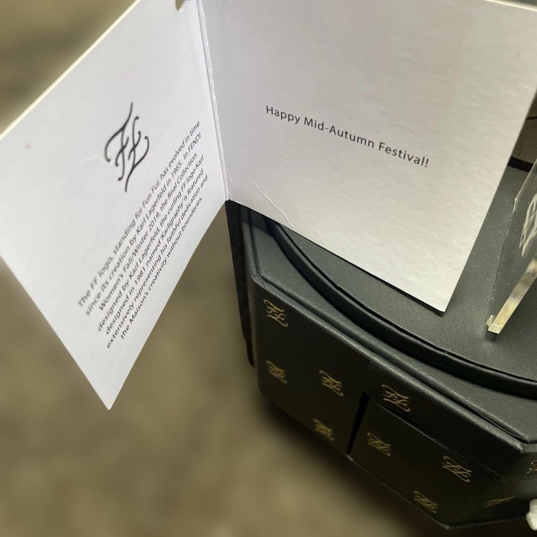 FENDI ギフトボックス　レア　フェンディ