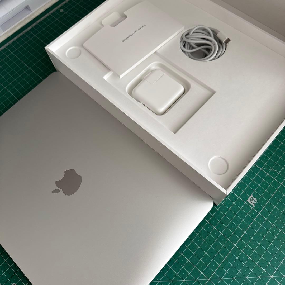 Mac Book Air M1 13-inch シルバー 16GB 256GB