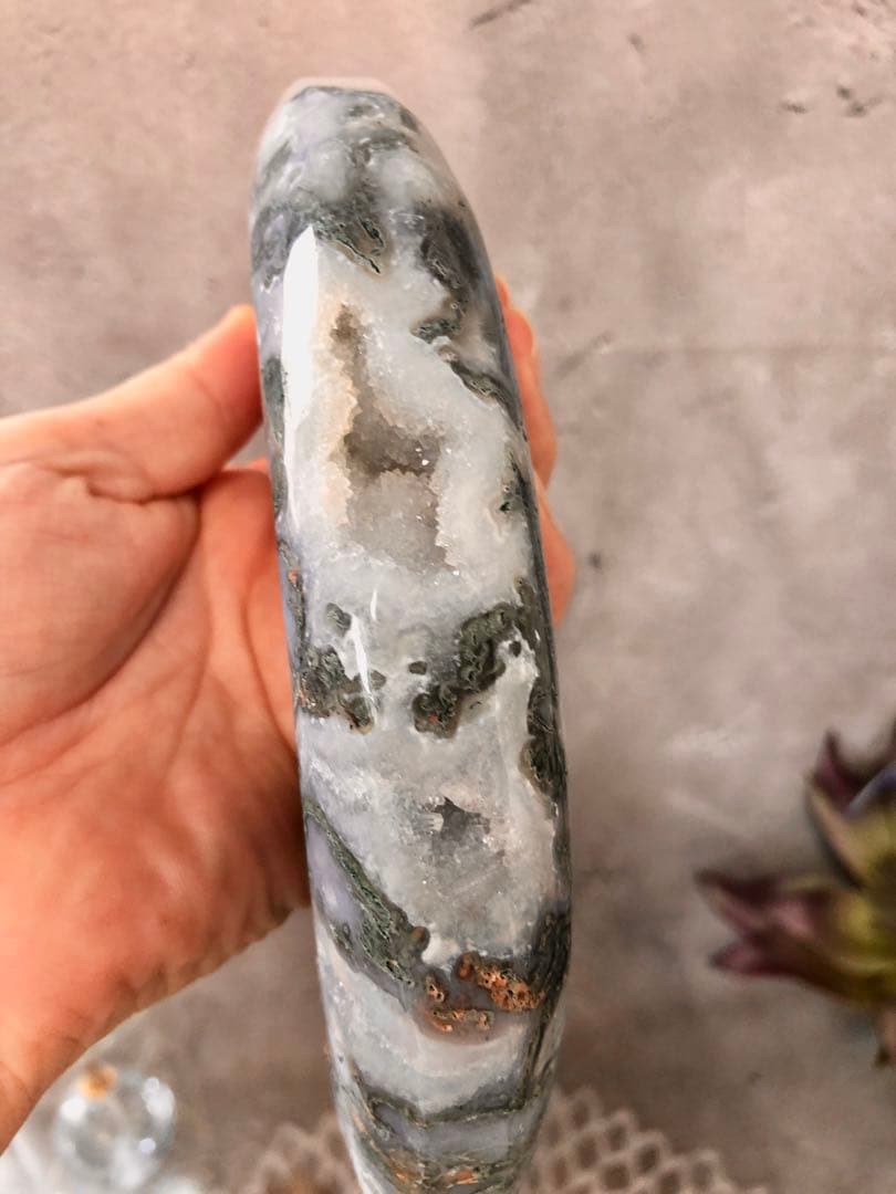 超ビッグ　モスアゲート　ビッグ　ムーン　月　スタンド付き　ジオードあり