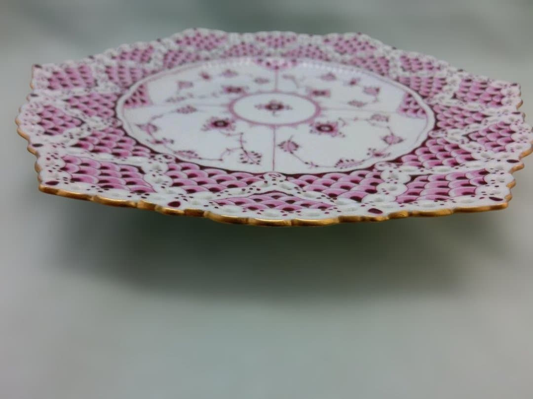 『ロイヤルコペンハーゲン』バーガンディダブルレース.プレート21ｃｍ