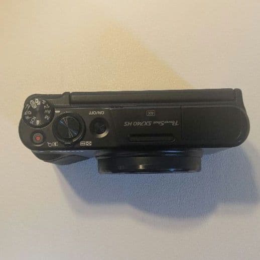 【お値下げしました】Canon PowerShotSX740HS ブラック