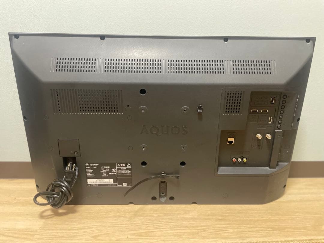 SHARP 32インチ液晶テレビ
