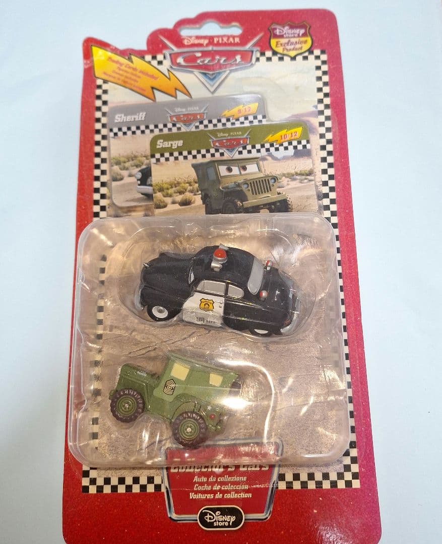 カーズ　ミニカー　マテル　ブースト　　ディズニーストア　シェリフ　サージ