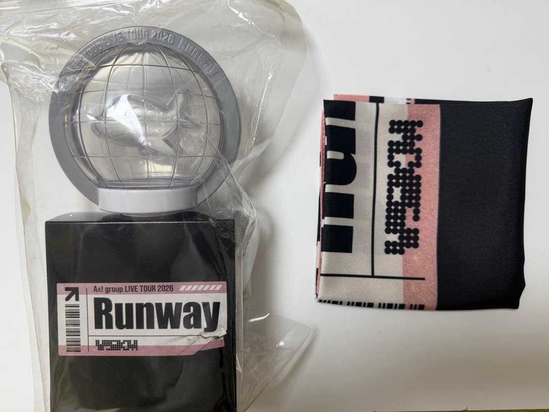 Aぇ!group Runway ペンライト・スカーフ2点