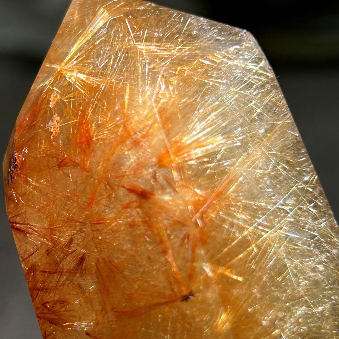 ☆ ミルトン様帝王秘宝！超希少！オレンジ　ゴールド　ルチル　原石　六角柱