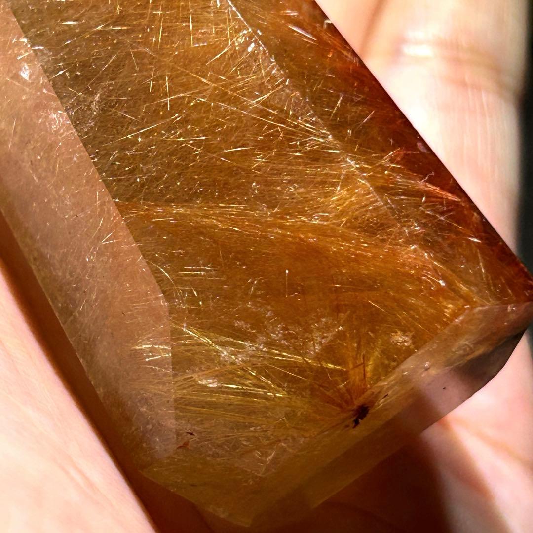 ☆ ミルトン様帝王秘宝！超希少！オレンジ　ゴールド　ルチル　原石　六角柱