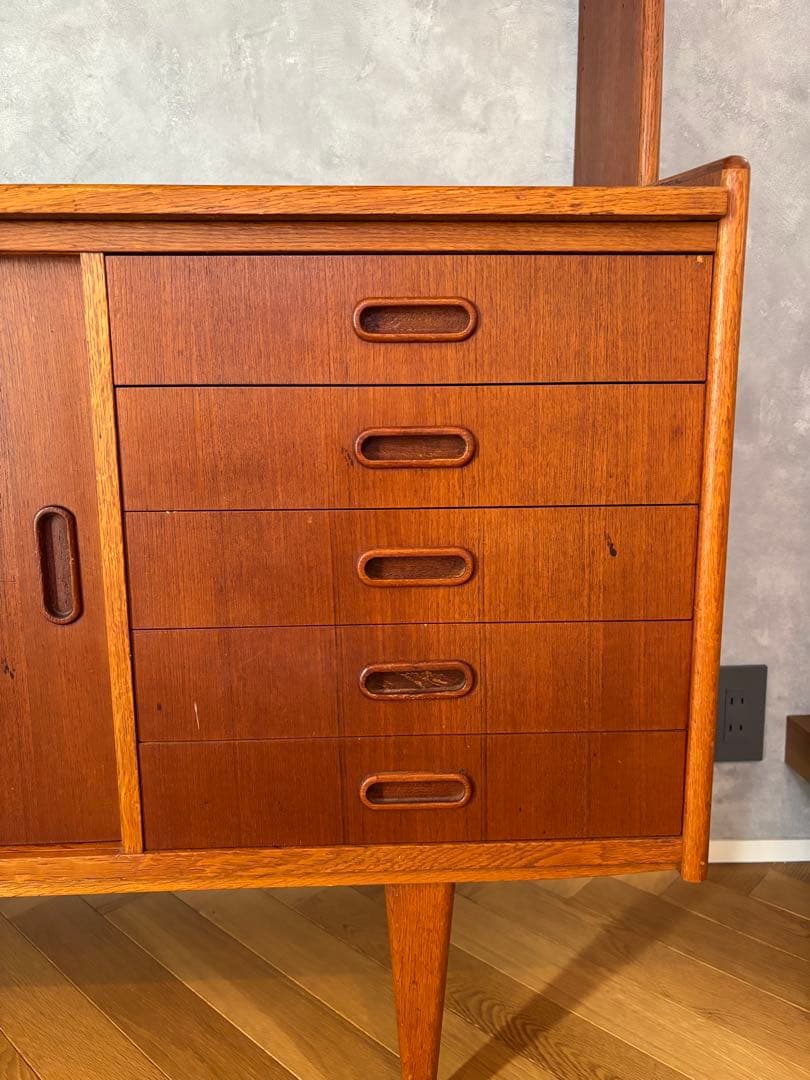 北欧アンティーク家具　オープンシェルフ