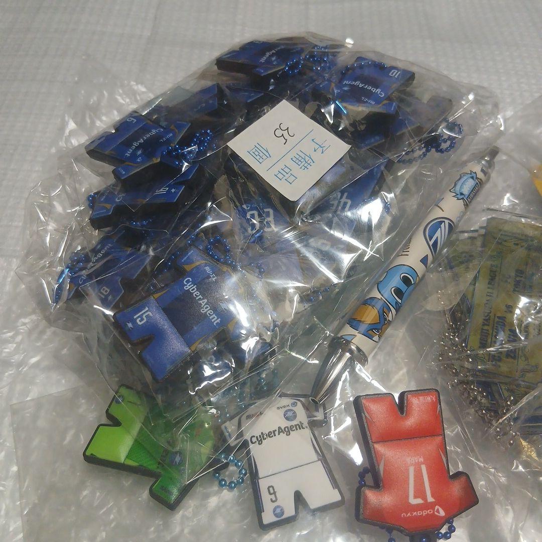 ZELVIA サイバーエージェント アクリルキーホルダー多数