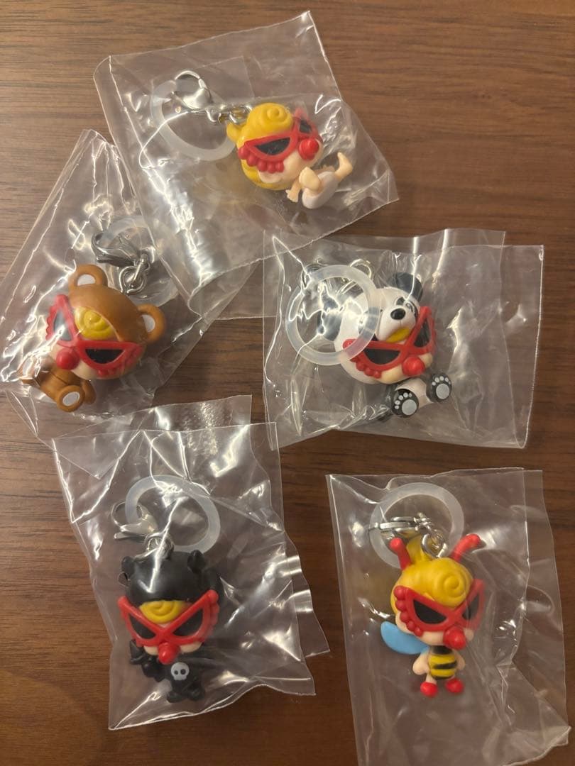 ヒスミニ めじるしアクセサリーコンプリート ガチャガチャ