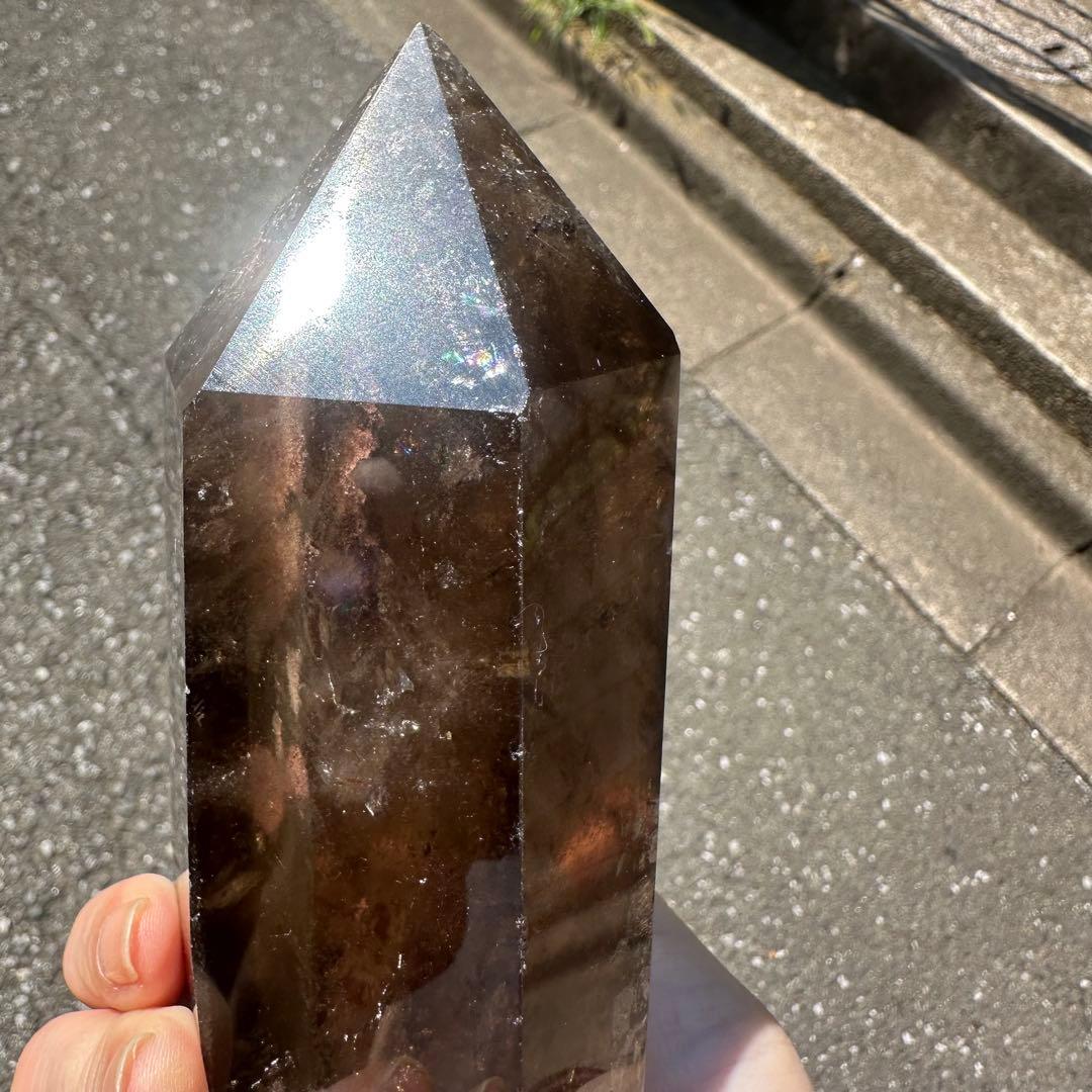 虹入りスモーキーモリオン ポイント 837g