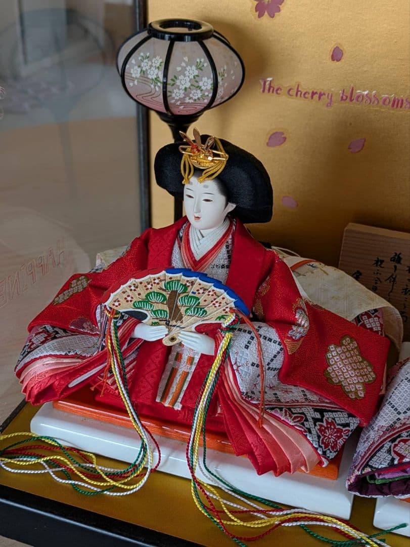 ケース付き！雛人形セット 桜の背景付き