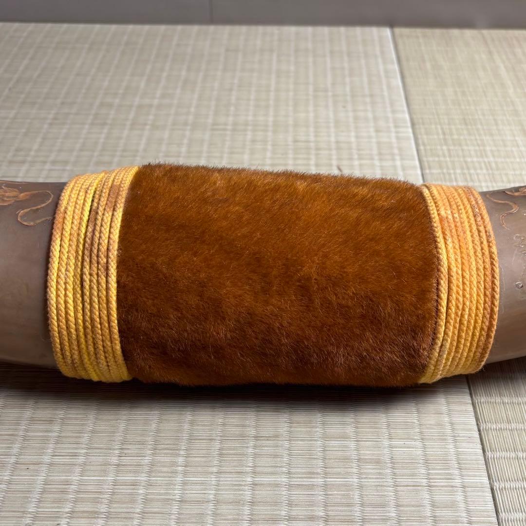 Ky89　水牛の角　大小2個　龍の彫刻　置物　インテリア　赤眼球　ビンテージ