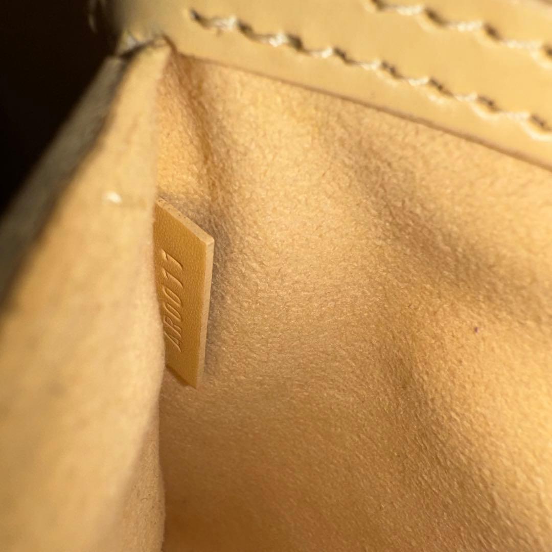 ✨ LOUIS VUITTON✨ルイヴィトン✨アルマ✨エピ✨ハンドバッグ✨