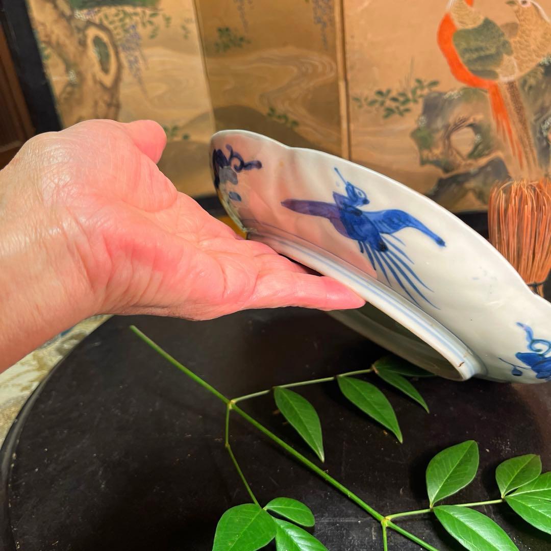 A 1037 古伊万里　錦手　桐の葉陽刻　見込み鶴に雲　7寸皿　五枚￼