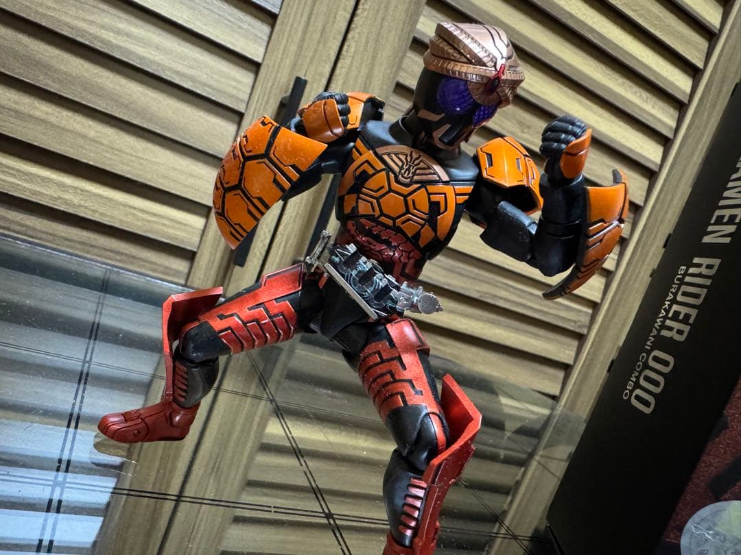【真骨彫製法】 S.H.Figuarts仮面ライダーオーズ タブラカワニコンボ