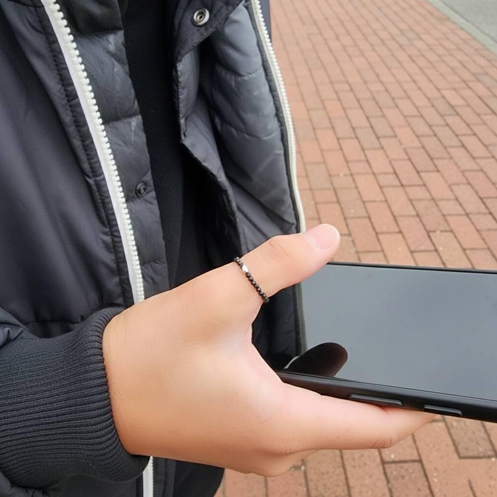 想いを込めた大人の贈り物 K18WG ホワイトゴールド ブラックスピネル リング