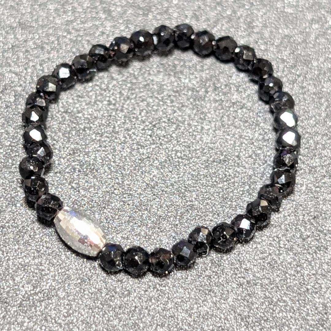 想いを込めた大人の贈り物 K18WG ホワイトゴールド ブラックスピネル リング