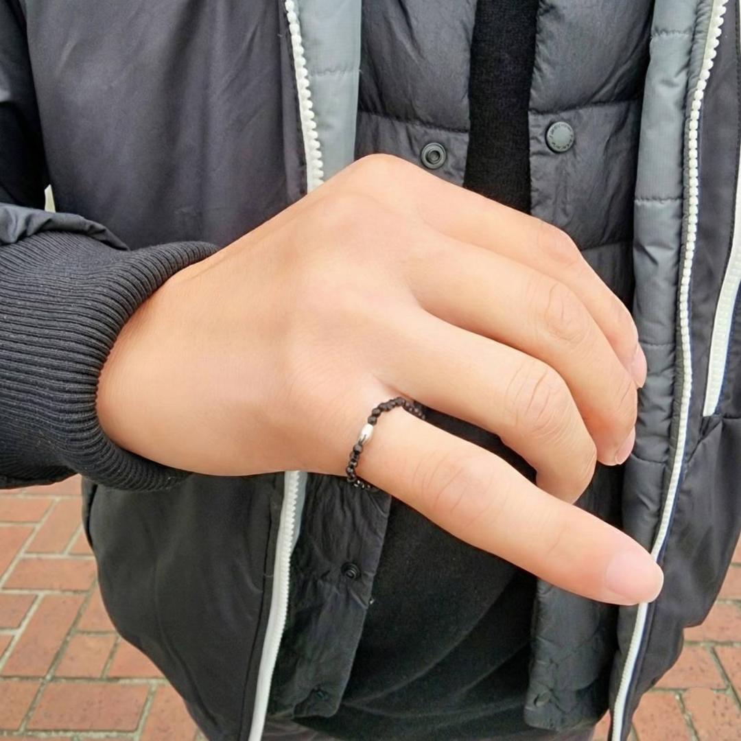想いを込めた大人の贈り物 K18WG ホワイトゴールド ブラックスピネル リング