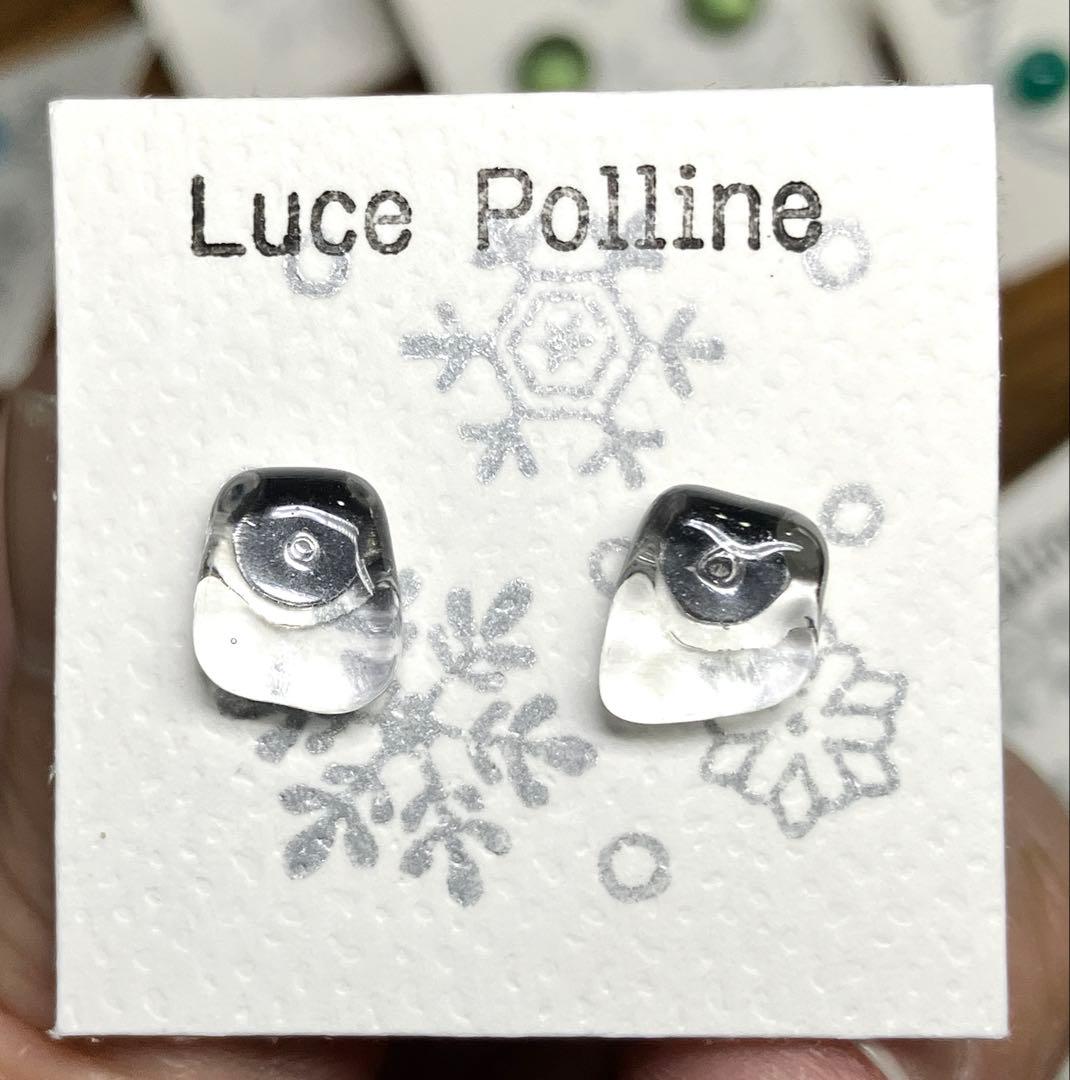 スタッドピアス