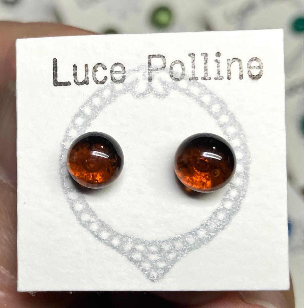 スタッドピアス